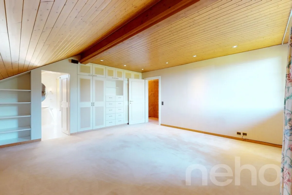 Charme et espace : maison avec vue dégagée sur Lac et montagnes