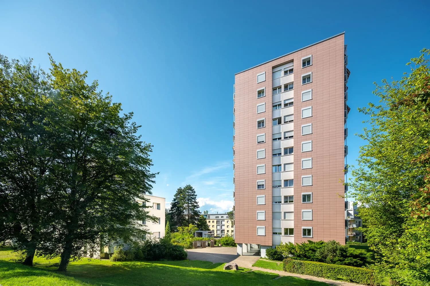 Helle Wohnung mit toller Aussicht über Schaffhausen