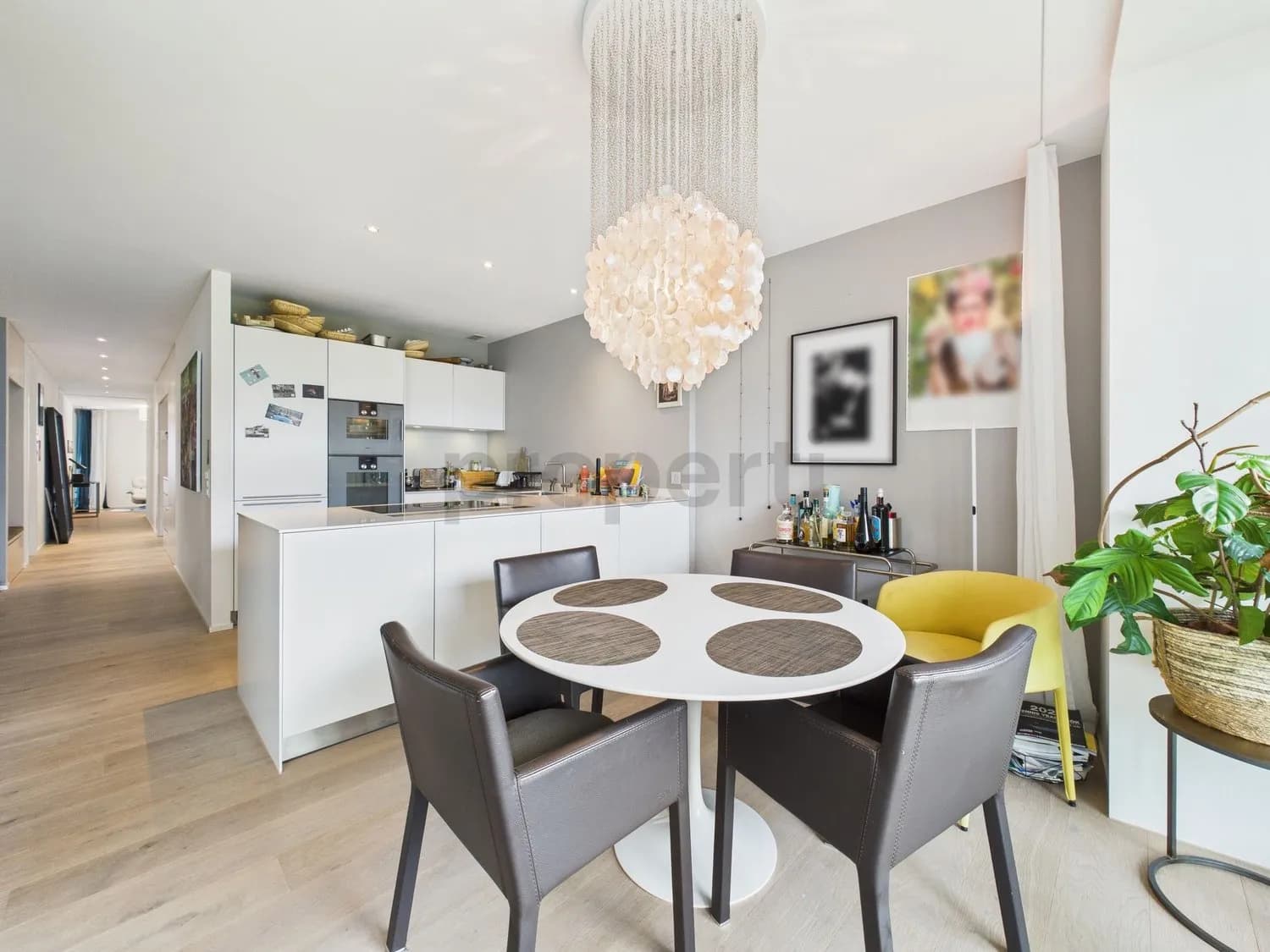 High-End-Ausstattung und sonniges Wohnungserlebnis im Metropolitan