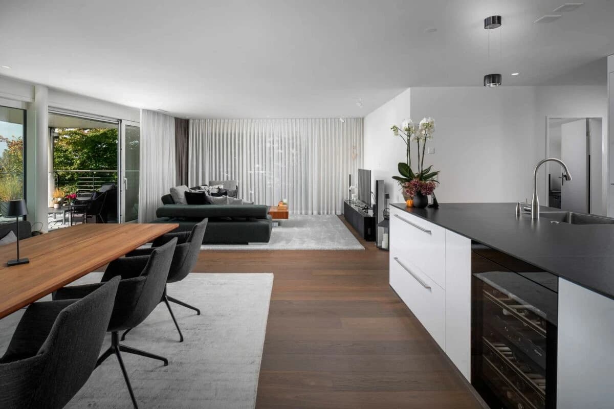 Raum für hohe Ansprüche: Terrassenwohnung im Leisihalden-Quartier