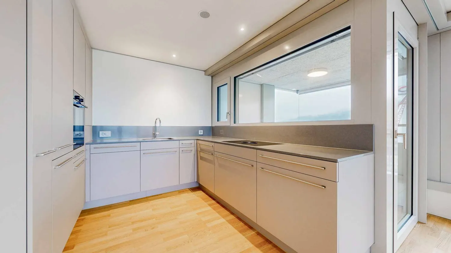 Neubauwohnung mit Pilatusblick!