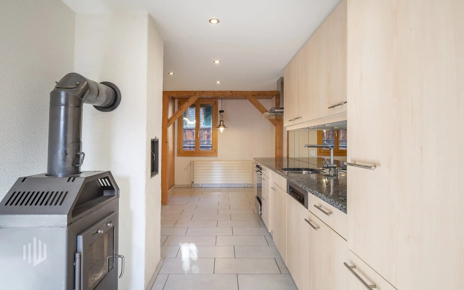 ImmoWyss -  Wohnen zwischen Gartenidylle und Seeufer am Thunersee