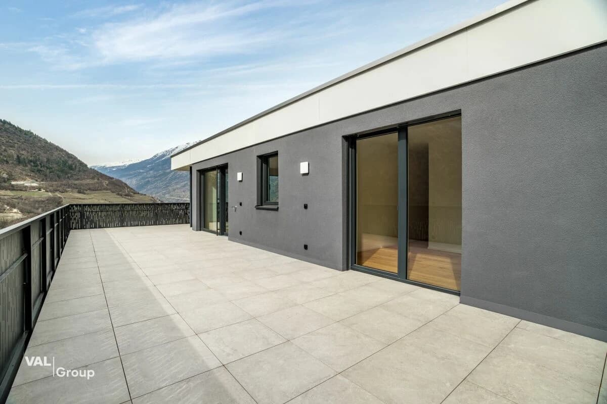 Einzigartige 4.5-Zimmer-Attikawohnung in Visp - modernes Wohnen mit bester Aussicht