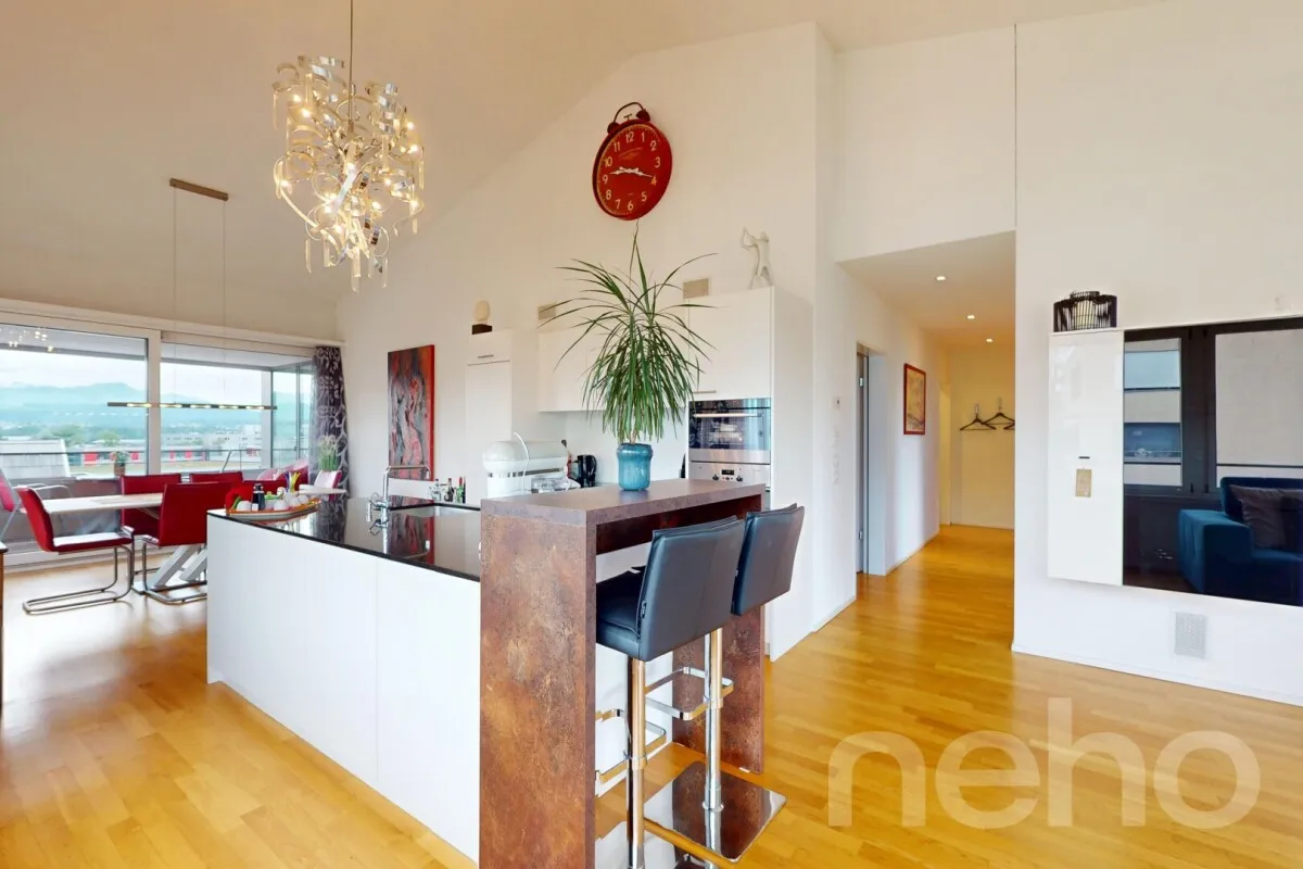 Licht, Weite und Ausblick ? stilvolle 3.5-Zimmer-Dachwohnung