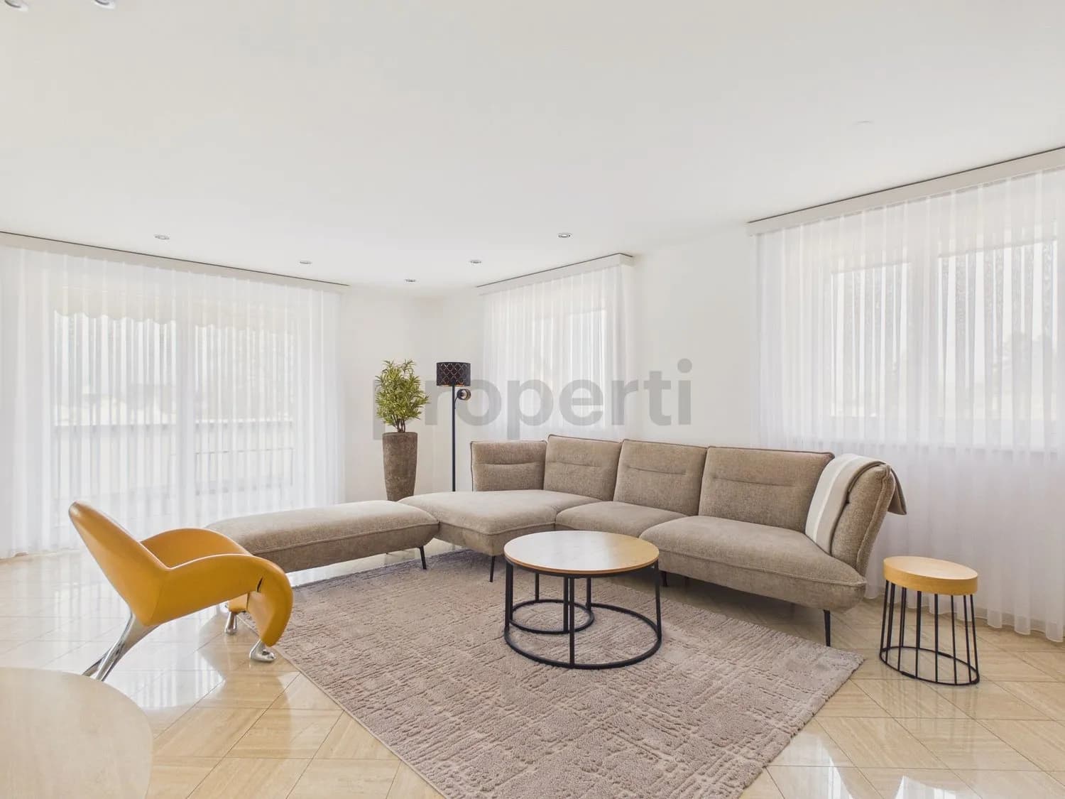 Geräumige 4.5-Zimmer-Attikawohnung mit grosszügiger Terrasse in St. Margrethen