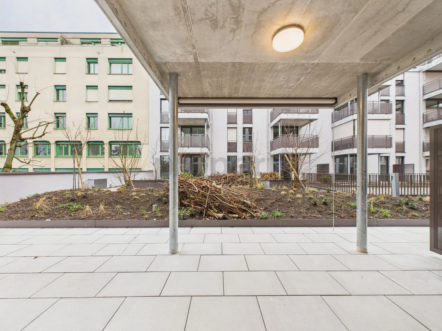 Moderne 3.5-Zimmer-Wohnung mit Balkon, Basel