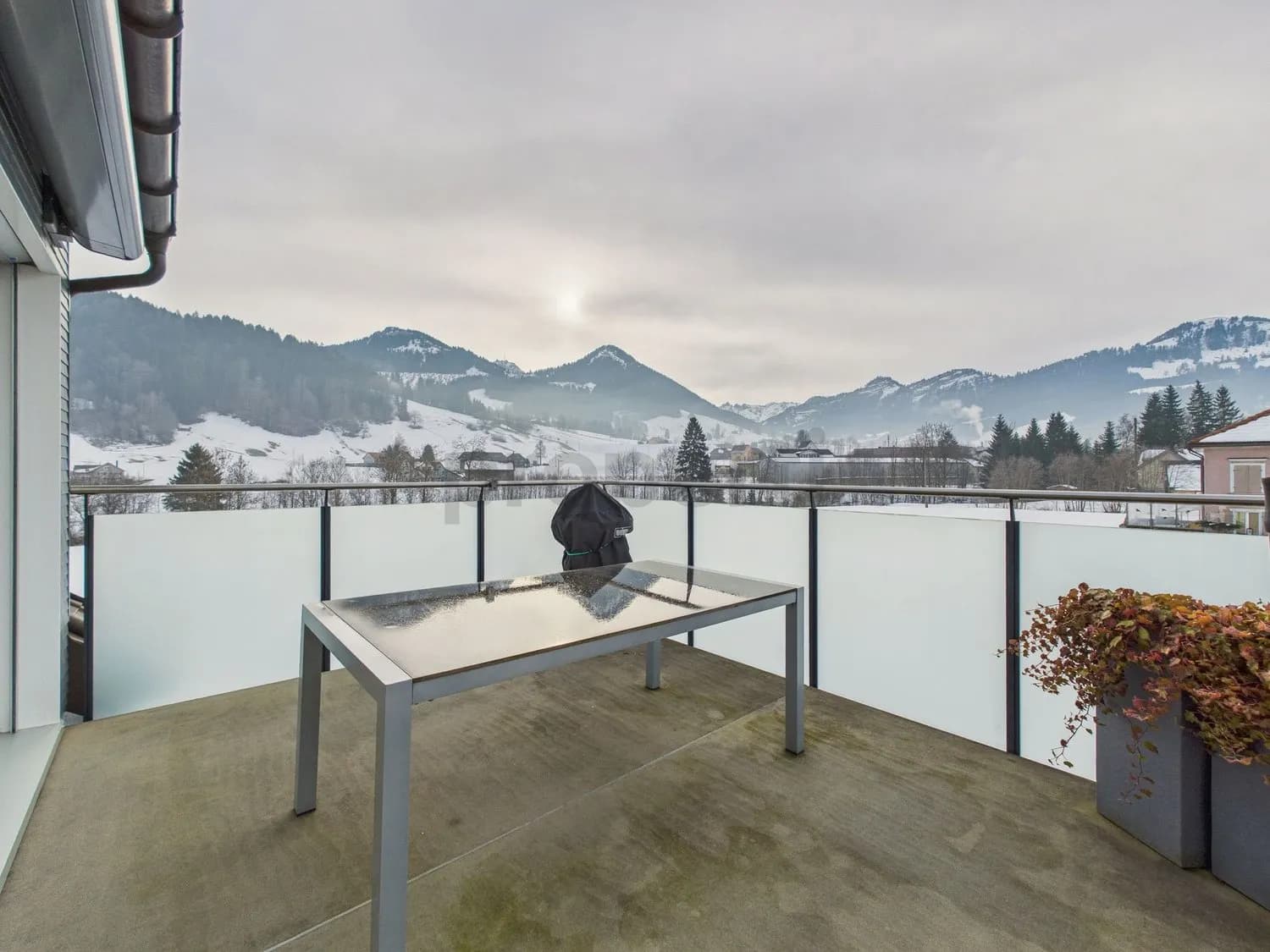 Charmante 3.5-Zimmer-Wohnung mit Balkon in Urnäsch