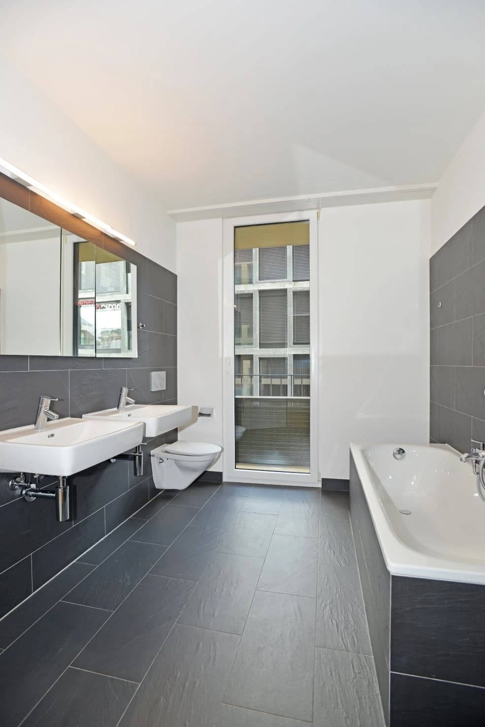 MIETEN OHNE DEPOT - Alles, wirklich alles in der Nähe!