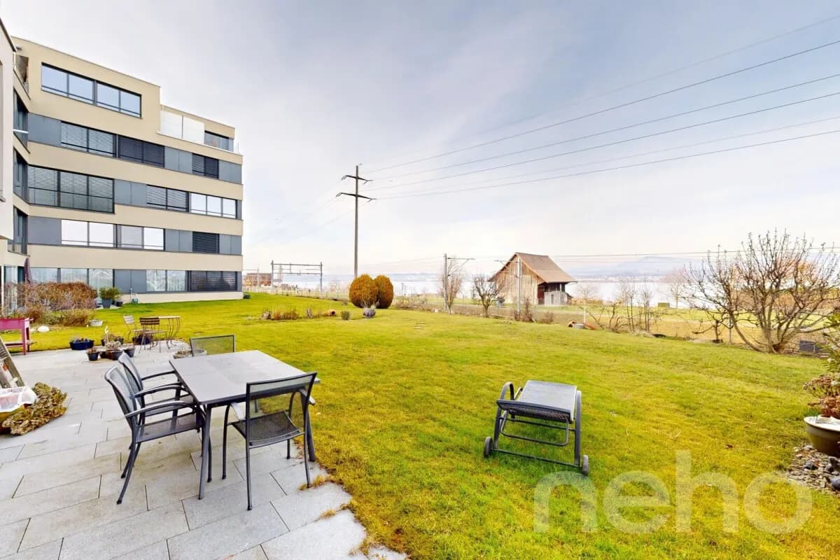 Gartenwohnung mit Seesicht