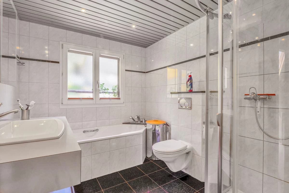 Doppeleinfamilienhaus mit atemberaubender Panoramaaussicht