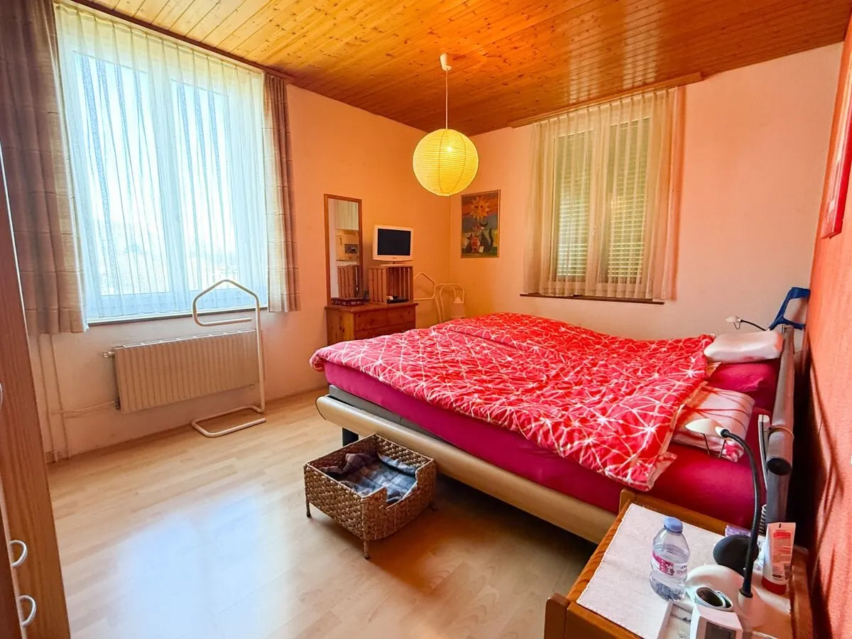 TOP-RENDITE | Dreifamilienhaus in Luterbach  Sanierte EG-Wohnung