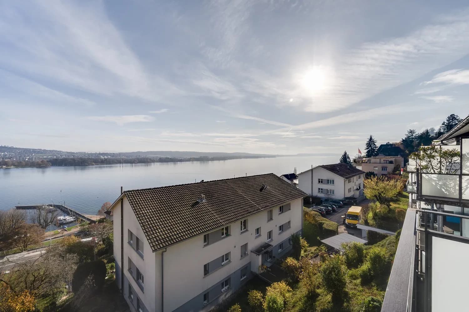 Wunderschönes Wohnen an privilegierter Sonnenlage mit traumhafter Seesicht