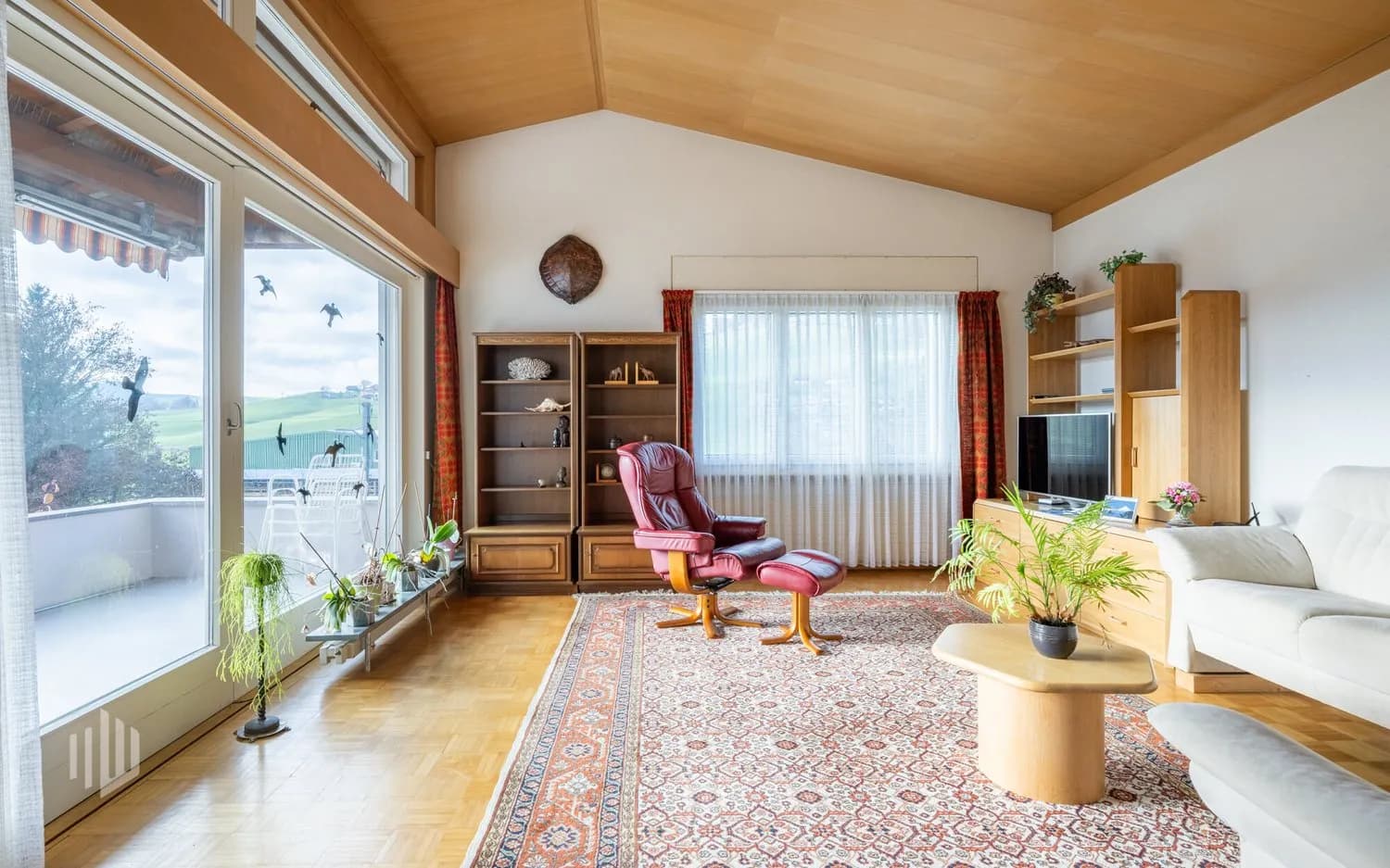 ImmoWyss -  7.5-Zi-Haus auf 2 Etagen mit optionaler Baulandparzelle