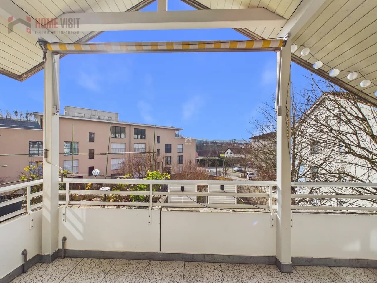 4.5-Zimmer-Wohnung mit Balkon und Hobbyraum in ruhiger Lage