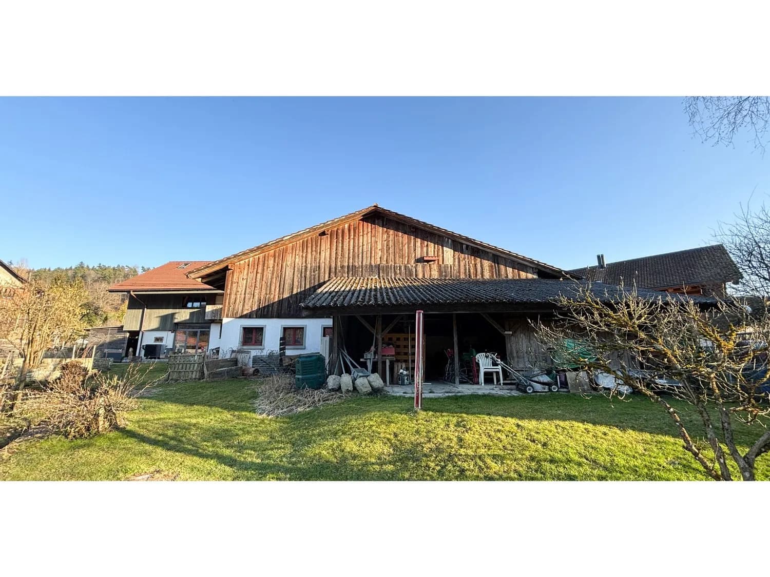 Charmantes 6-Zimmer Bauernhaus in Gündisau kaufen