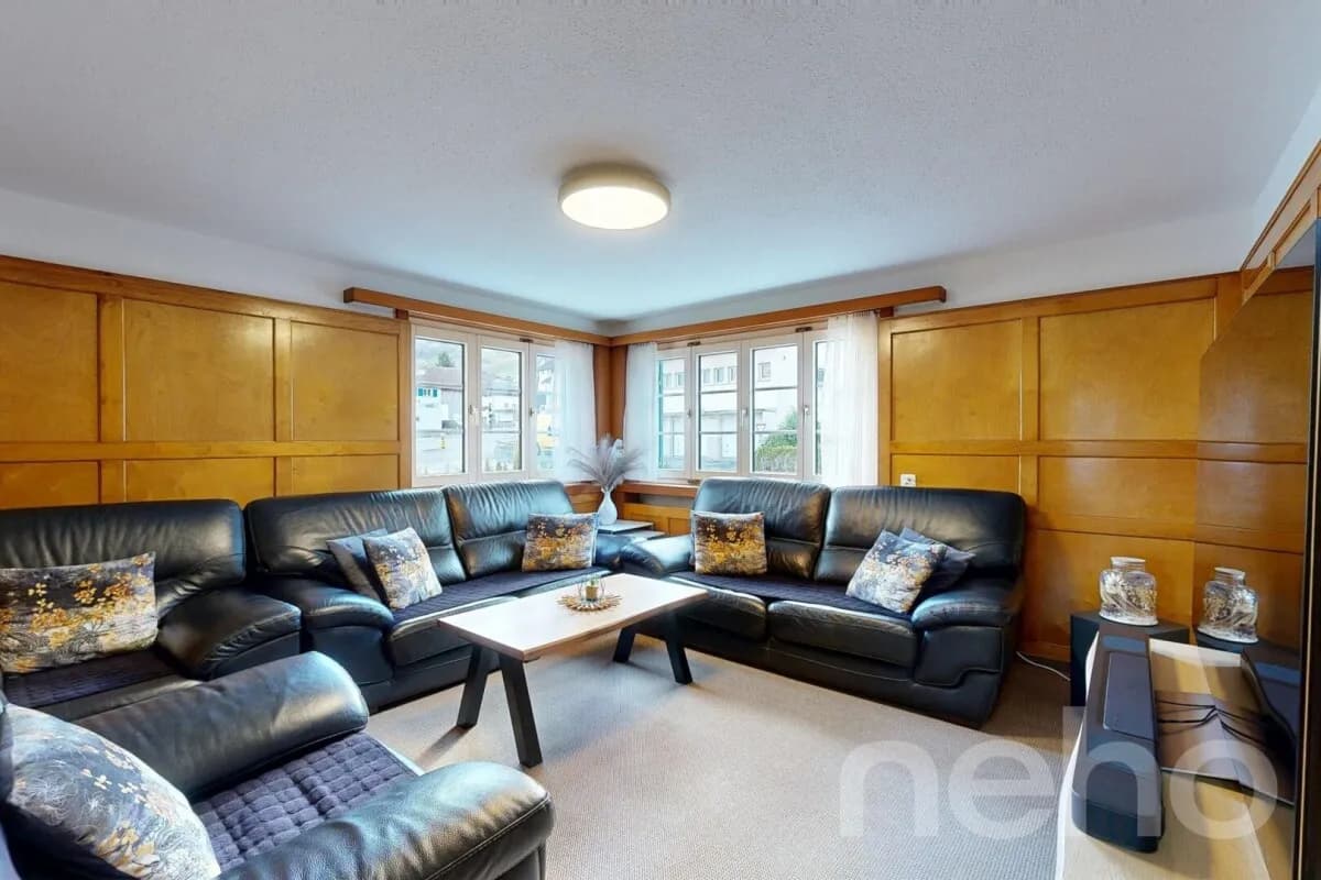 Freistehendes 6.5 Zimmer Einfamilienhaus mit Garten in Wangs