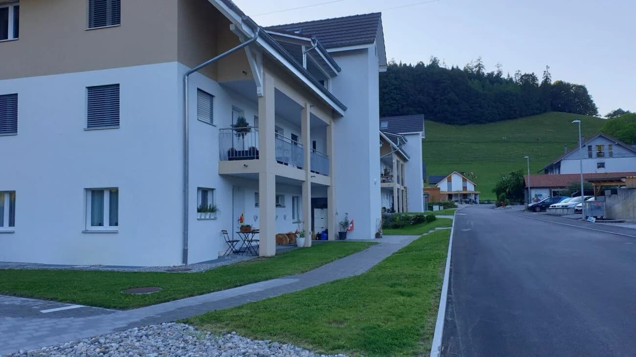 Ruhige Gartenwohnung im Grünen - 3.5 Zimmer