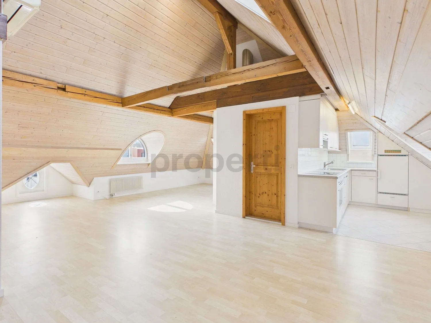 Stilvolle 3-Zimmer-Wohnung mit Klimaanlage, Matzingen