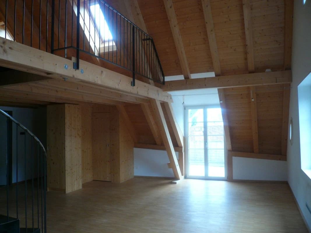 moderne 3.5 Zimmer-Dachwohnung im Zentrum von Mels