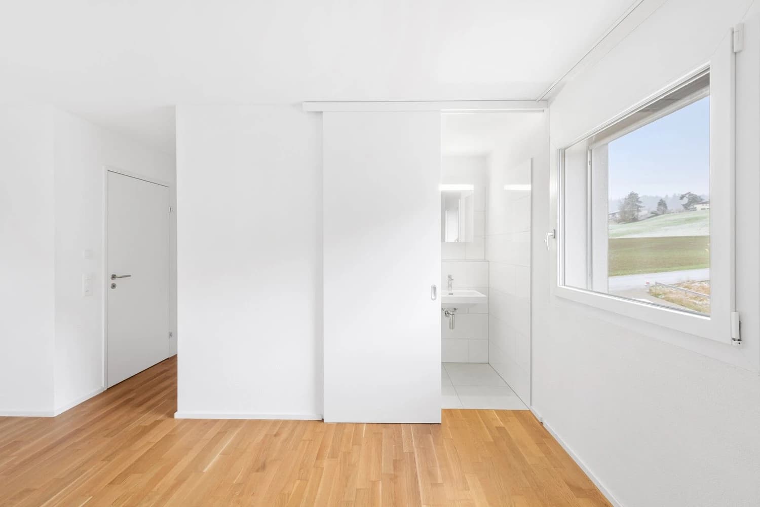 Grosszügige Wohnung im Grünen gesucht?