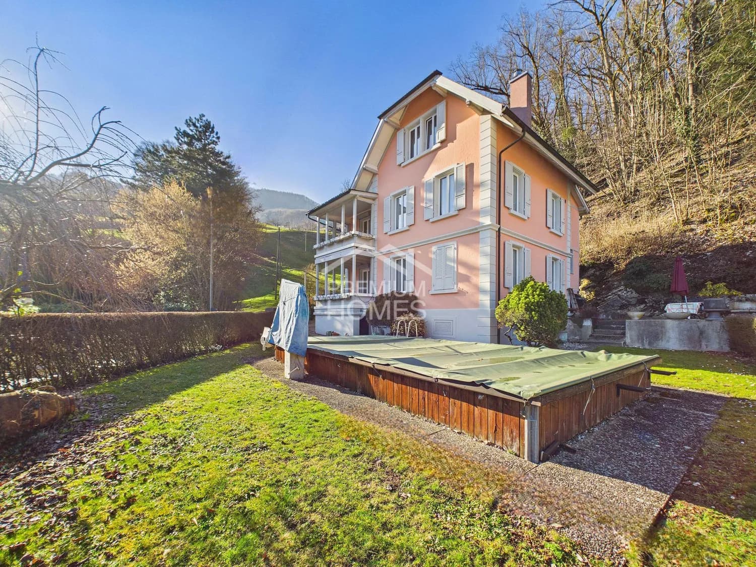 Solide gebaut - mit Liebe gepflegt - Oase mit Pool