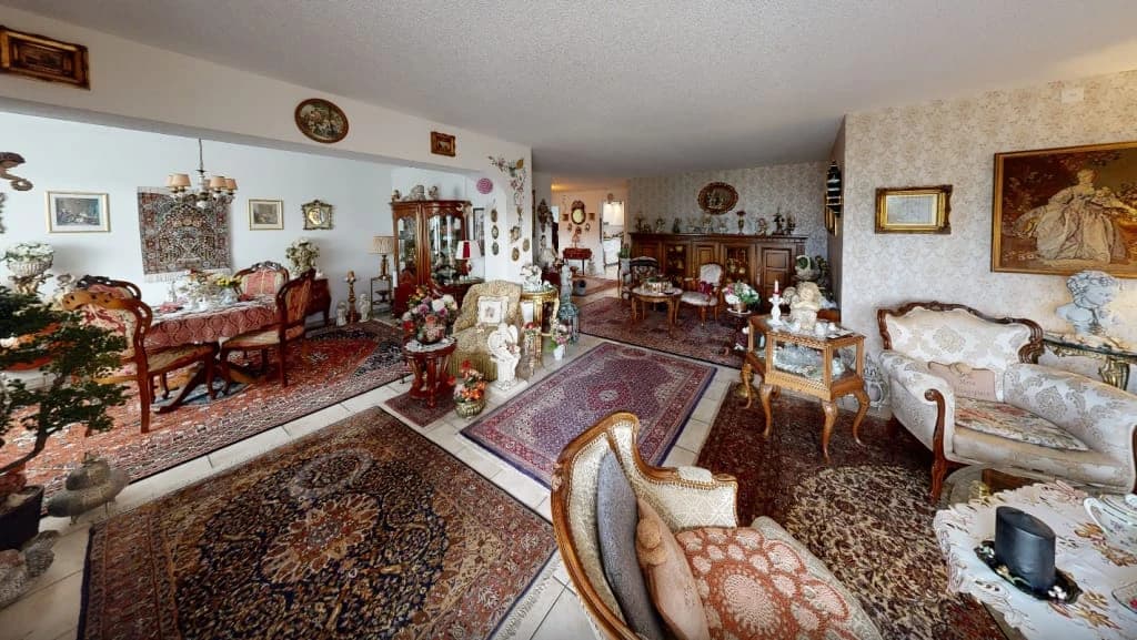 Grosszügige 5.5-Zimmer-Wohnung mit 3 Balkonen in Thun