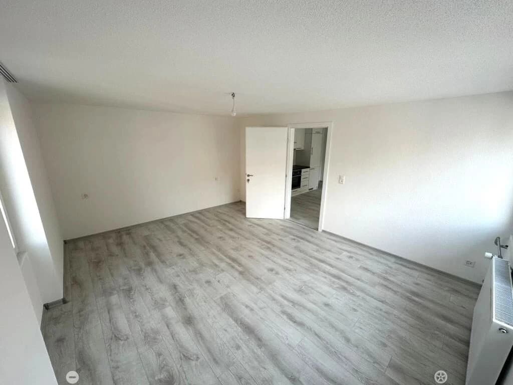 Attraktive Kapitalanlage mit 10 Wohnungen & Gastronomiefläche