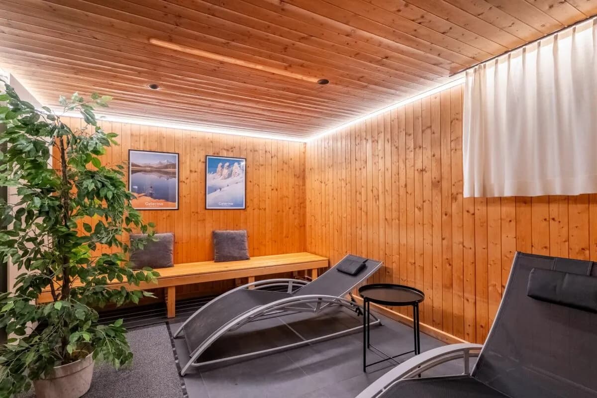 Hochwertige 4.5-Zimmer-Wohnung an ruhiger Toplage in La Punt Chamues-ch