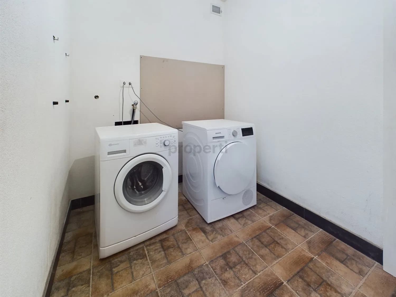 Attraktives Wohnhaus in begehrter Trogener Lage  Ihre solide Investitionsmöglichkeit