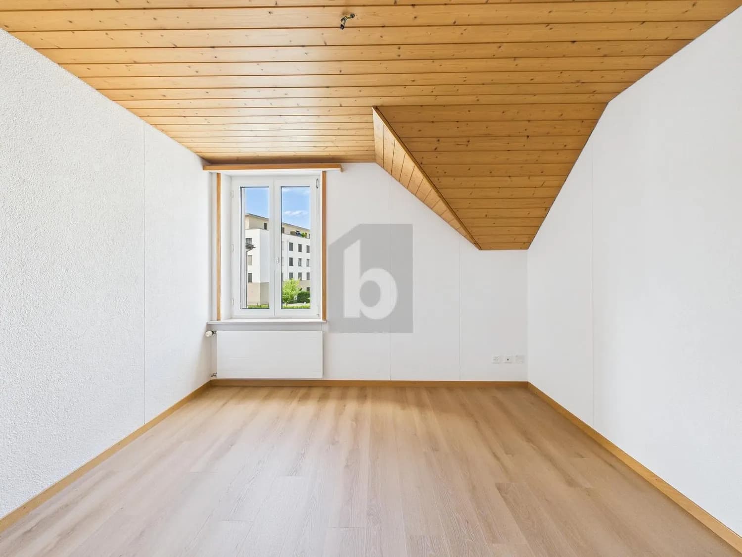 RUSTIKAL UND GEMÜTLICH