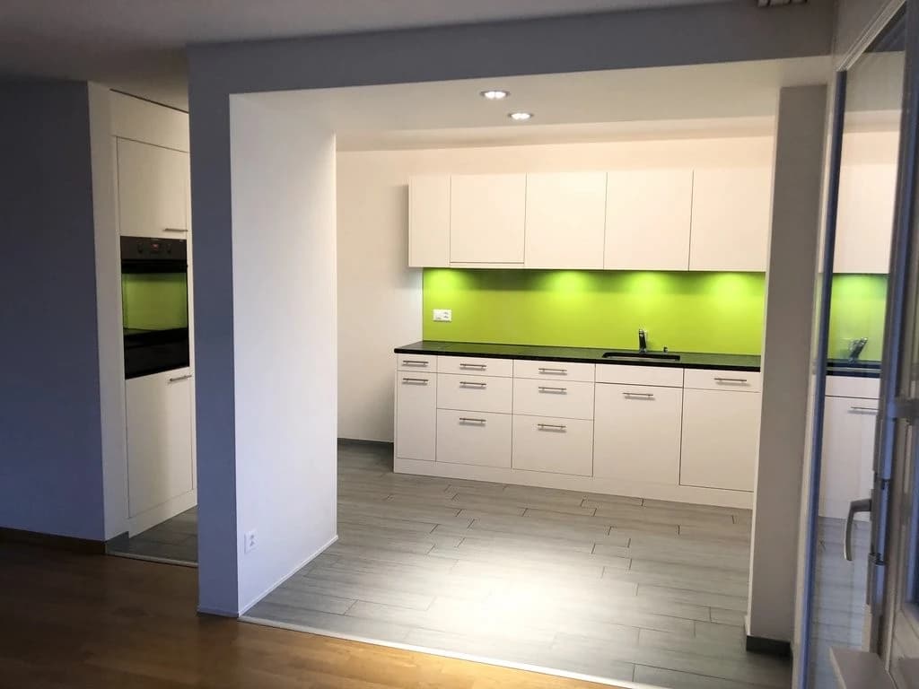 Moderne 3.5-Zimmerwohnung mit Balkon