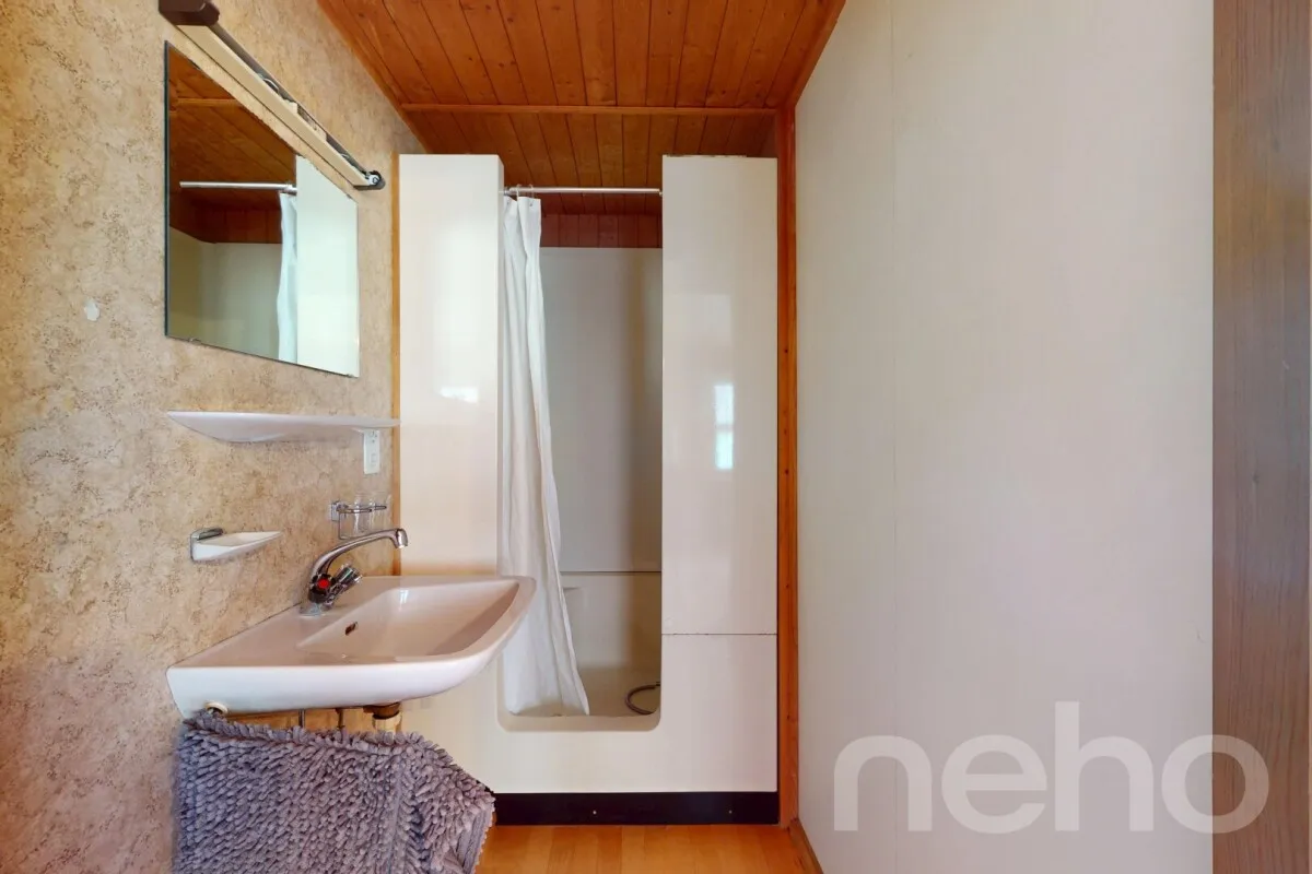 Charmantes Rheineckhaus mit Ausbaupotenzial an zentraler Lage