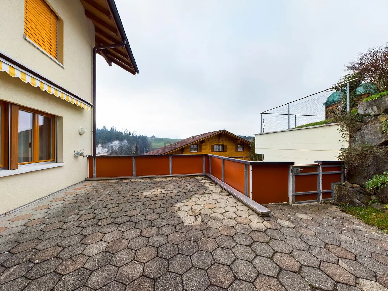 Grosszügige 5.5-Zimmer-Wohnung mit Balkon in Sarnen