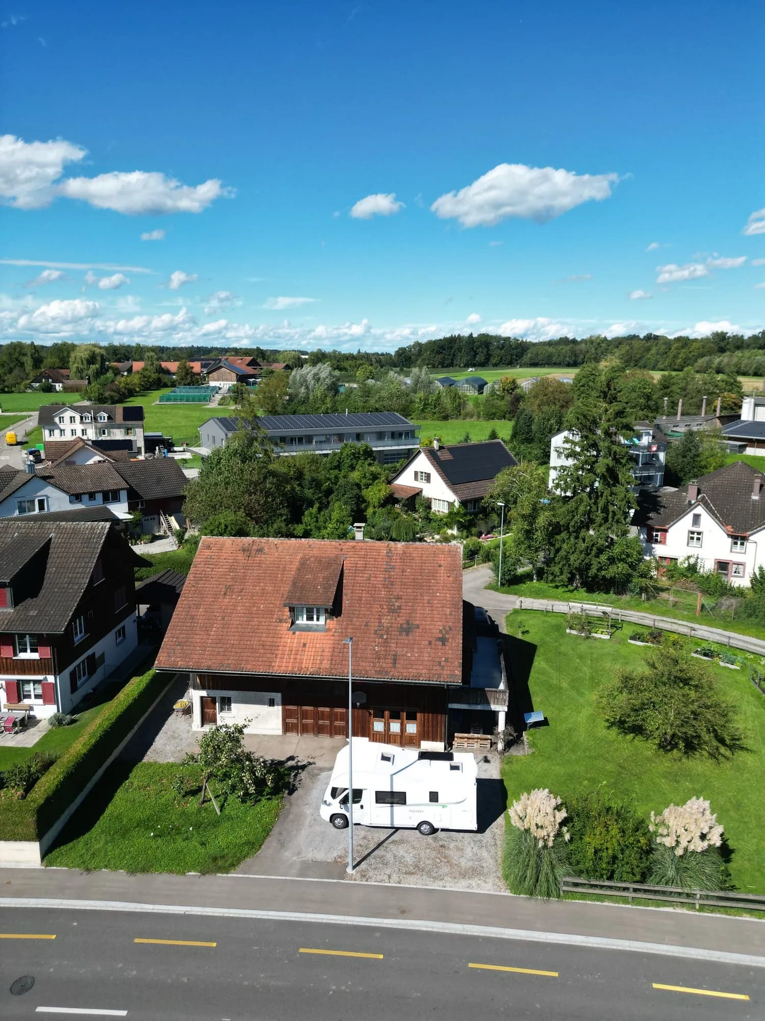 Wunderschönes 5.5-Zimmer Einfamilienhaus mit Scheune in Hefenhofen