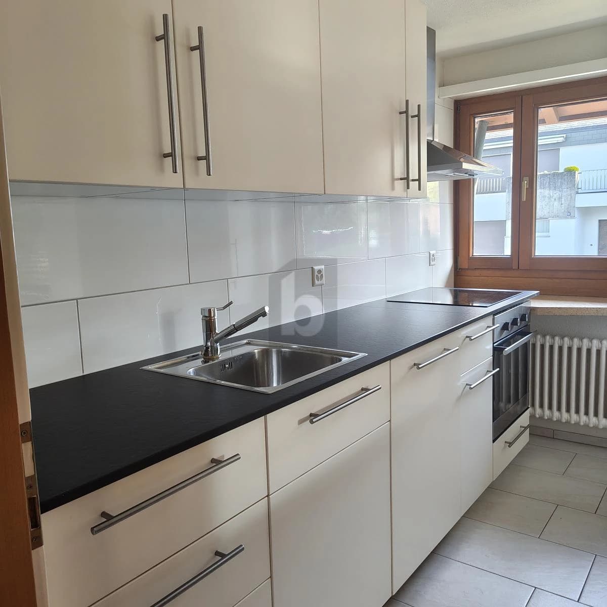 GROSSZÜGIG, RUHIG UND BEZUGSBEREIT