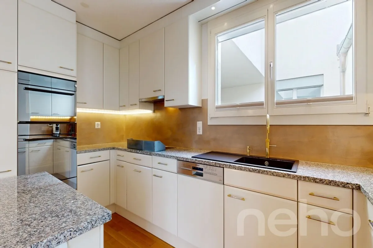 5.5-Zimmer-Gartenwohnung mit grossem Privatgarten und Hobbyraum