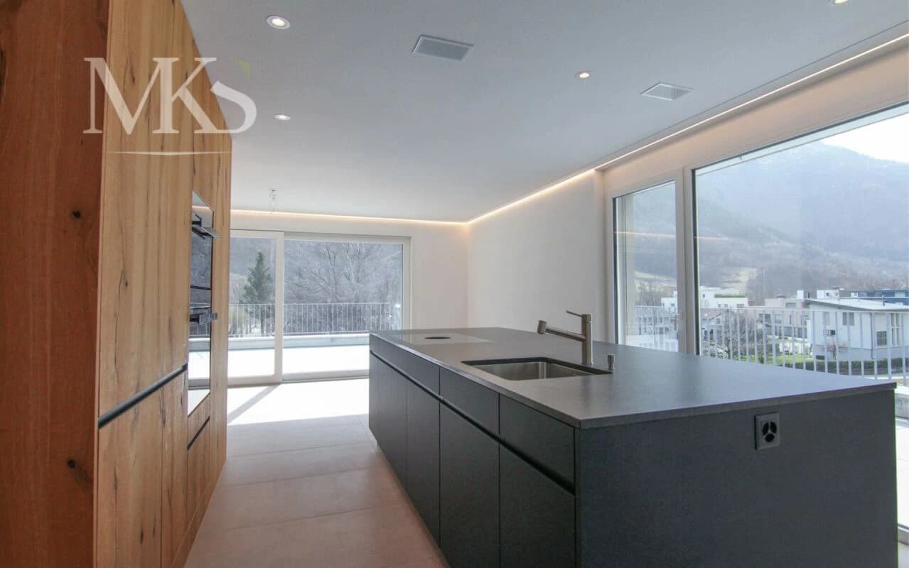 Wohnen mit Weitblick - grosszügige und gemütliche 4.5-Zimmer-Attikawohnung