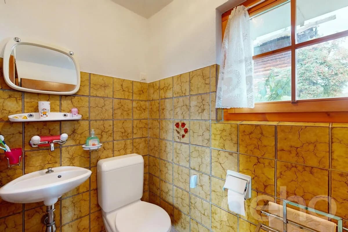 Superbe Chalet avec Terrain à Unterbäch (VS)