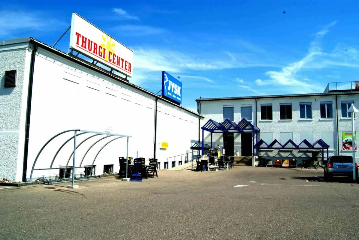 im Tiefparterre, Lokal für verschiedenste Nutzungen