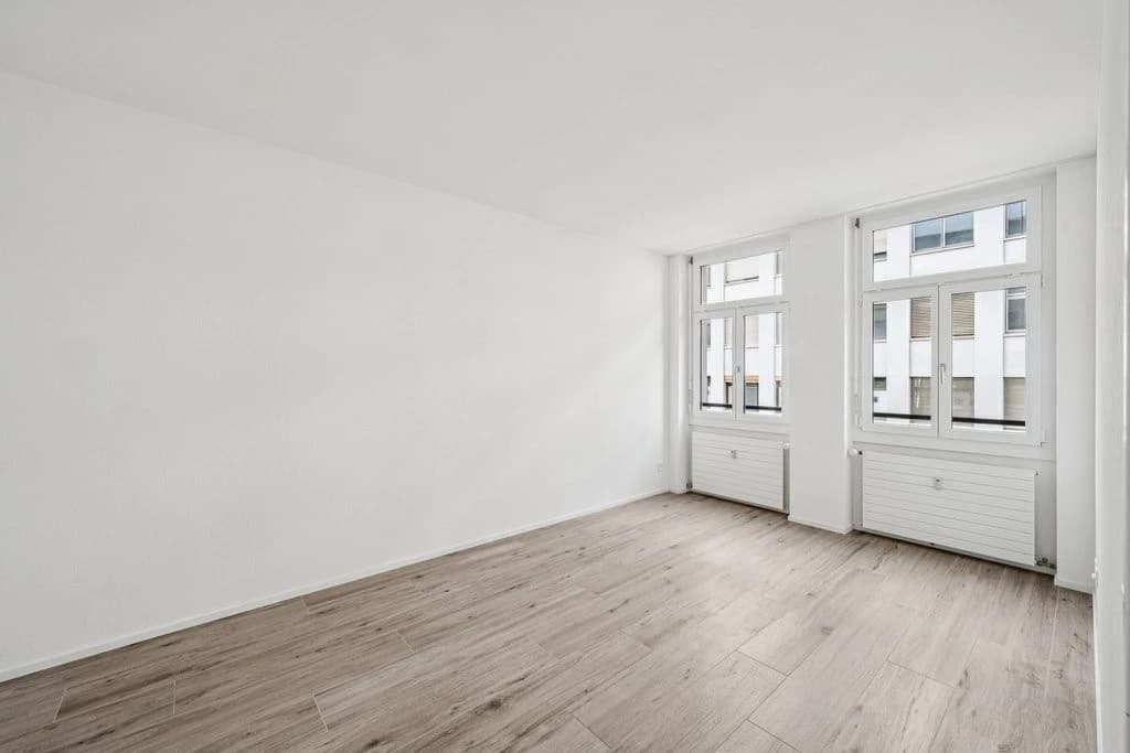 Stilvolle 3-Zimmerwohnung im 4. OG an zentraler Lage in Basel