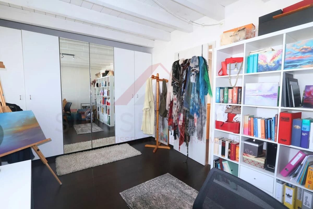 Gepflegtes 4.5-Zimmer-Reiheneinfamilienhaus mit Garten und Bergsicht