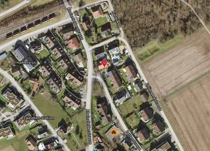 *4,5-Zimmer-Einfamilienhaus*