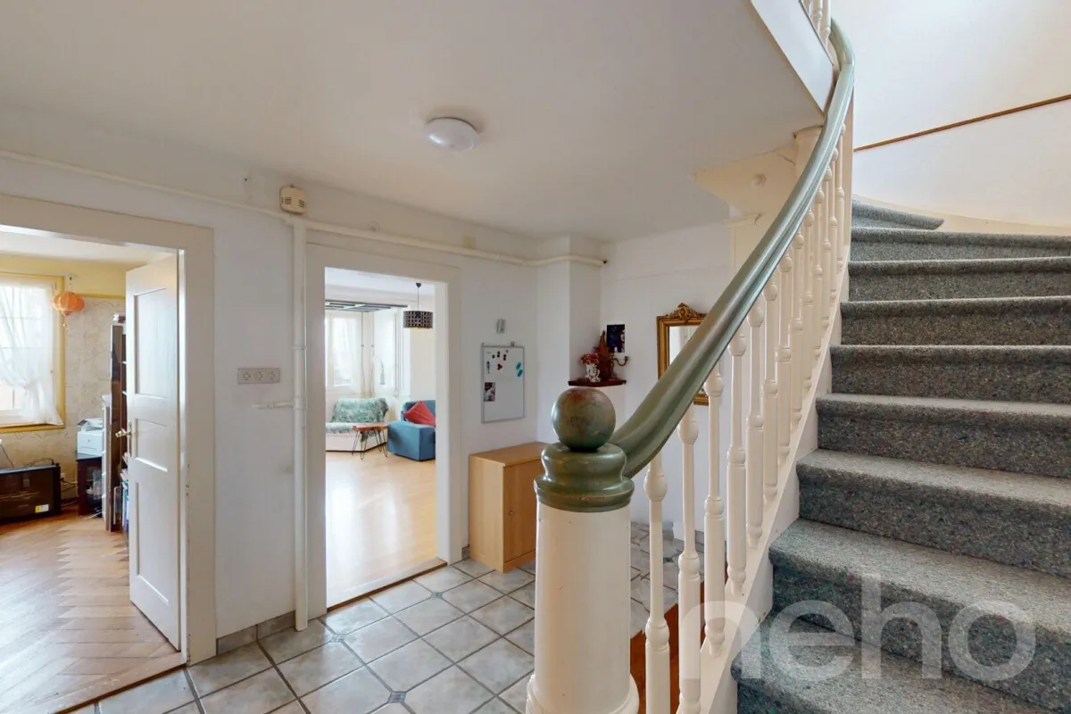 Charmante 10-Zimmer Villa mit Einliegerwohnung