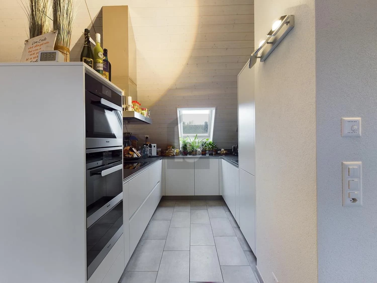 PREMIUM-WOHNEN MIT LOFT-CHARAKTER UND LIFTZUGANG