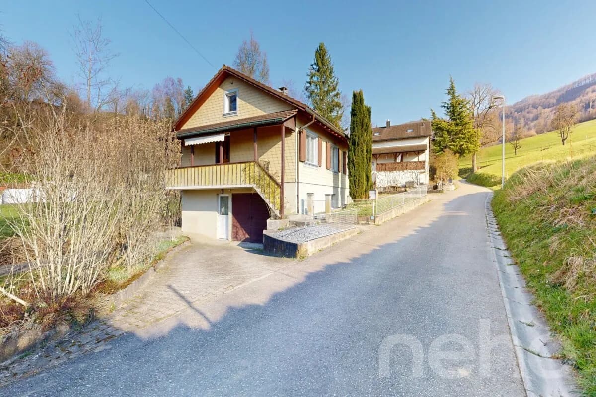 Charmantes 3.5Zi. Einfamilienhaus mit viel Potenzial an ruhiger Lage