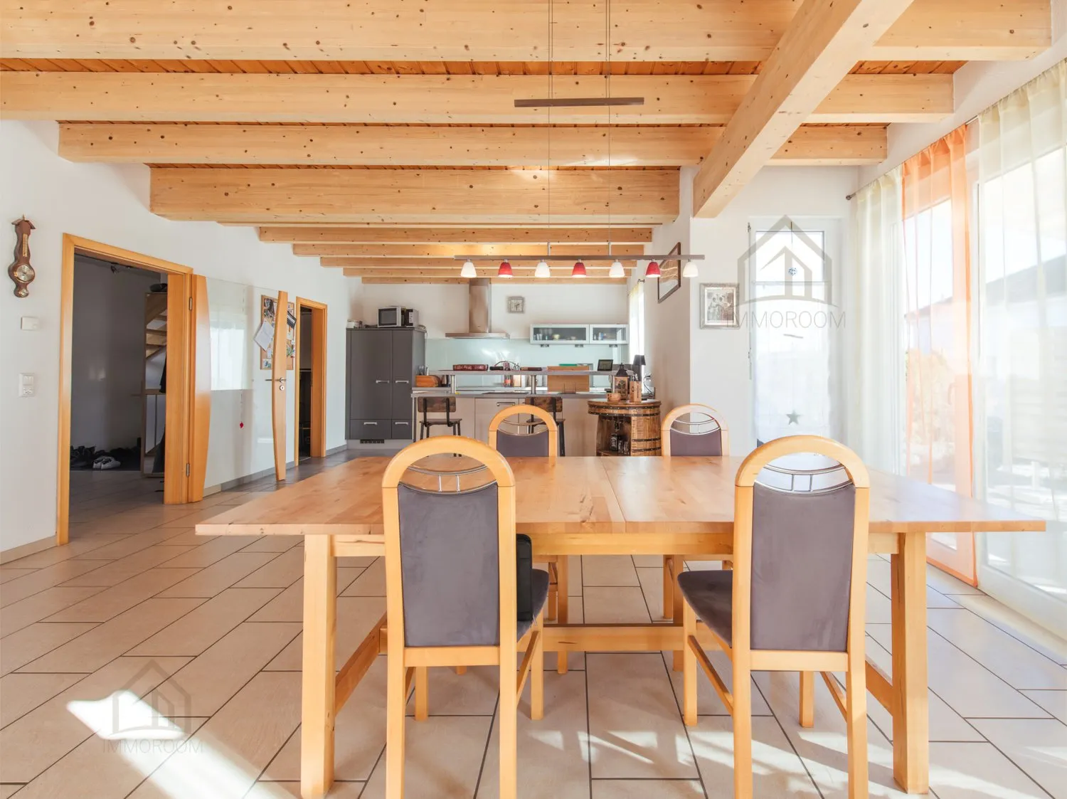 Familienidylle in ruhigem Einfamilienhaus-Quartier