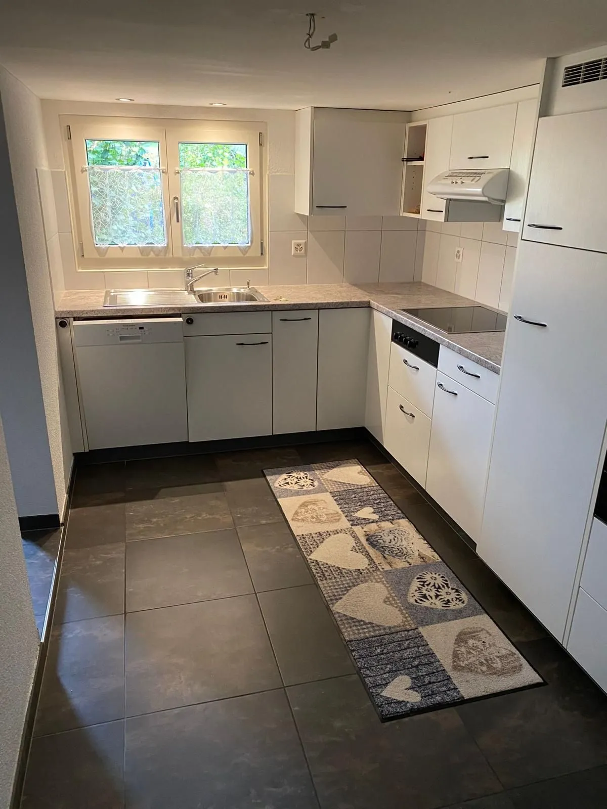 Gemütliche 6-Zimmer Einfamilienhaus an ruhiger Lage in Glarus