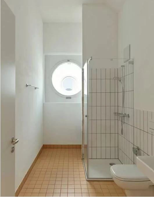 Traumhafte 2.5 Zimmer Maisonette-Wohnung – Ihr neues Zuhause!