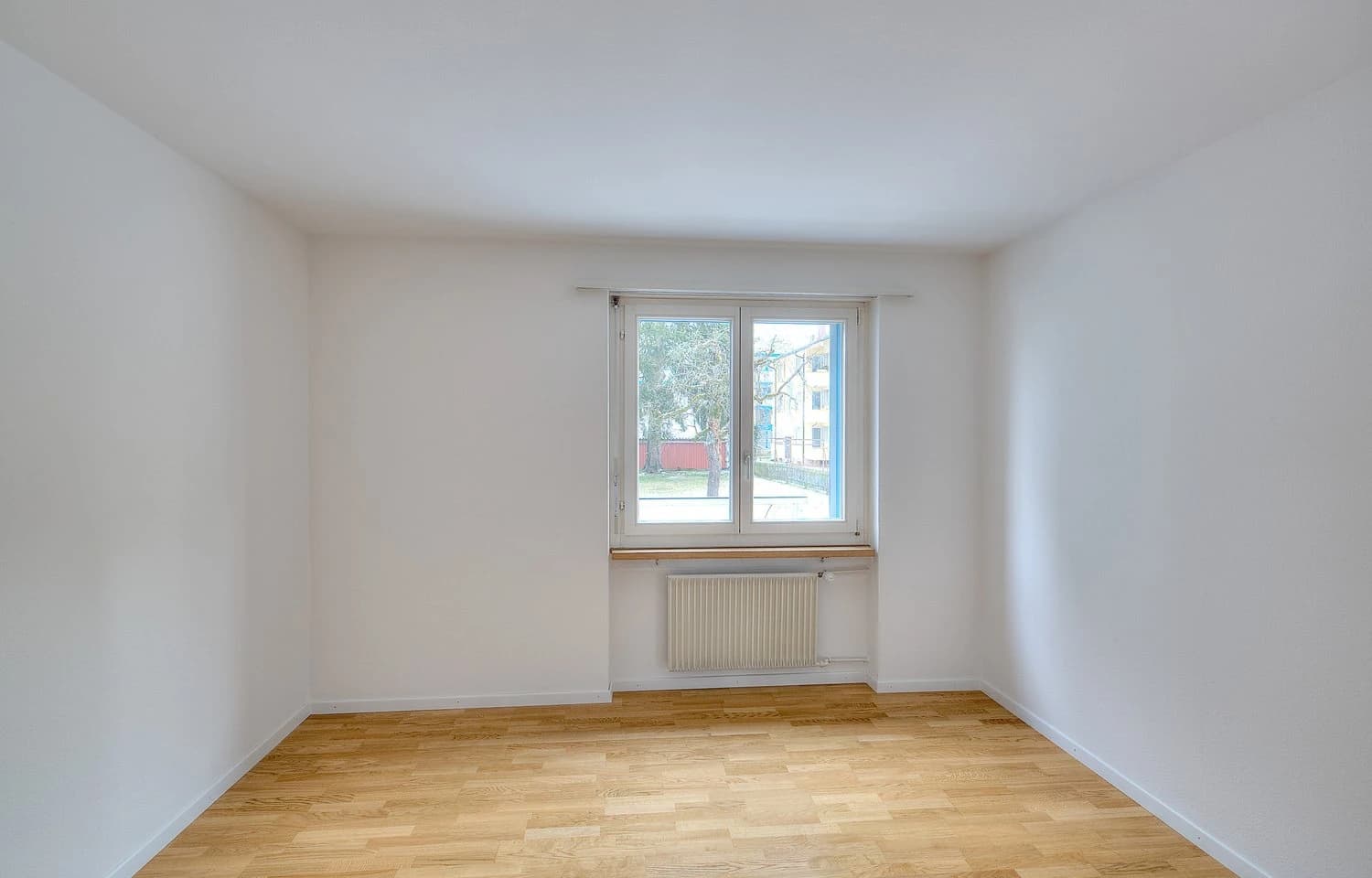 *Sommeraktion* - sowie Mieten ohne Depot!