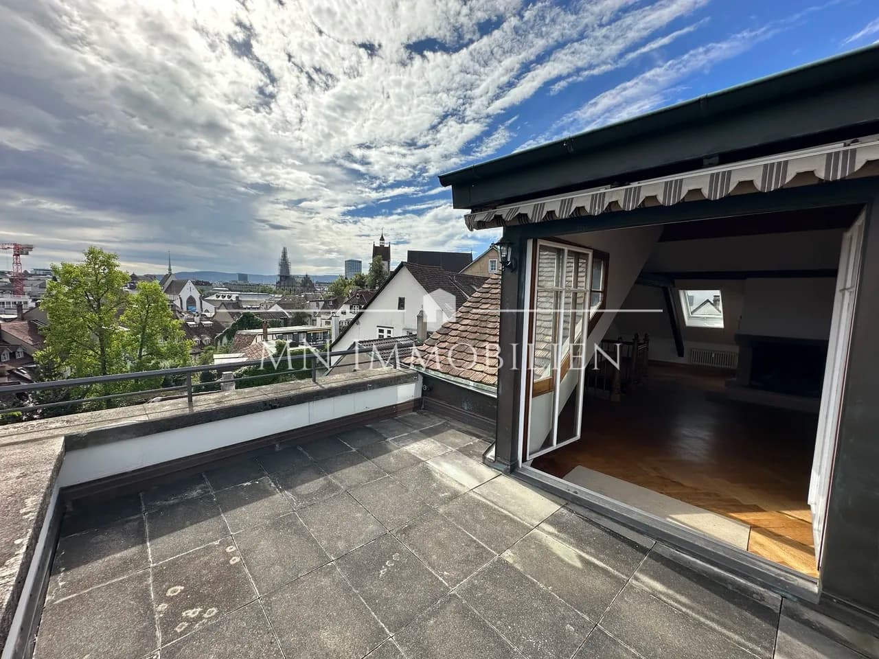 Exklusive Maisonnette mit grosser Terrasse und traumhaftem Ausblick